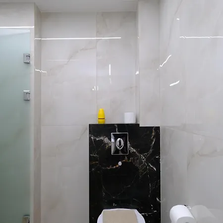 Apartament Blue House 1 *